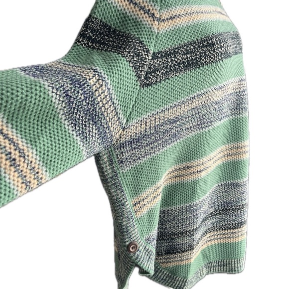 Liverpool Women's Raglan Sweater W/Rounded Hem XL - Picture 4 of 7